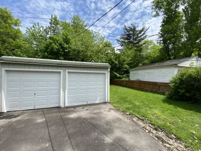 Cleveland Heights, OH 44121