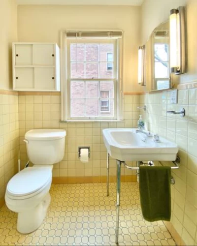 East Cleveland, OH 44112