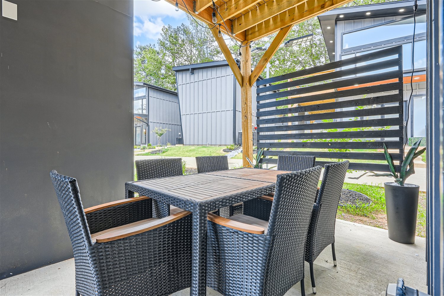 College Park, GA 30349