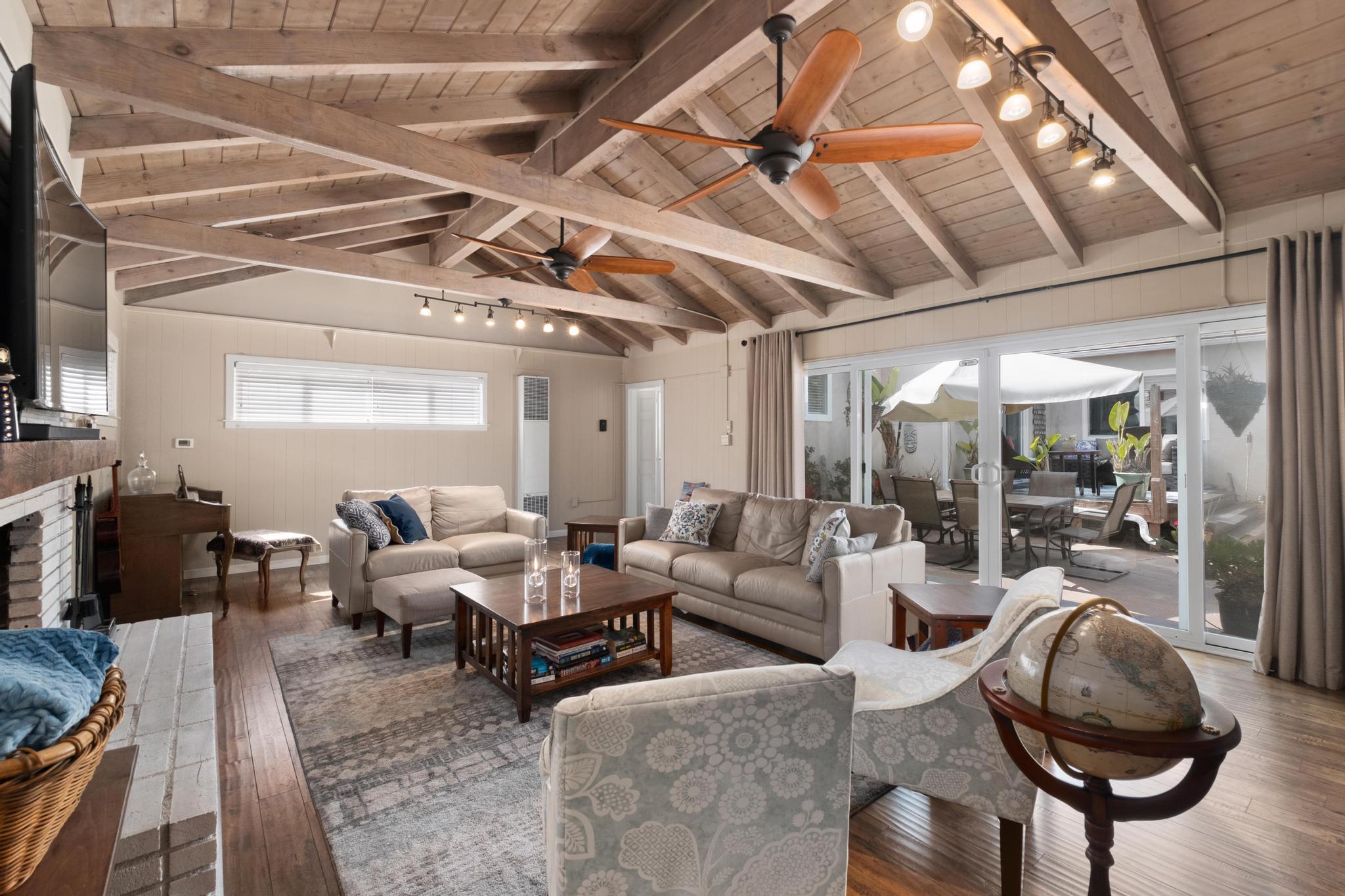 Manhattan Beach, CA 90266