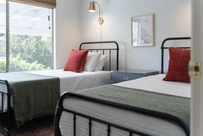 Santa Clarita, CA 91355