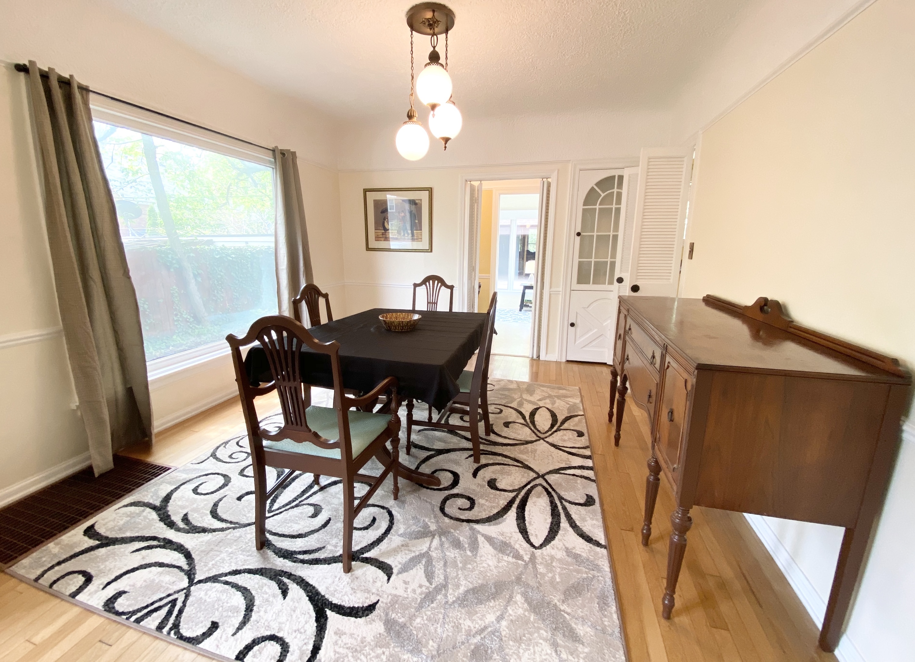 Shaker Heights, OH 44122