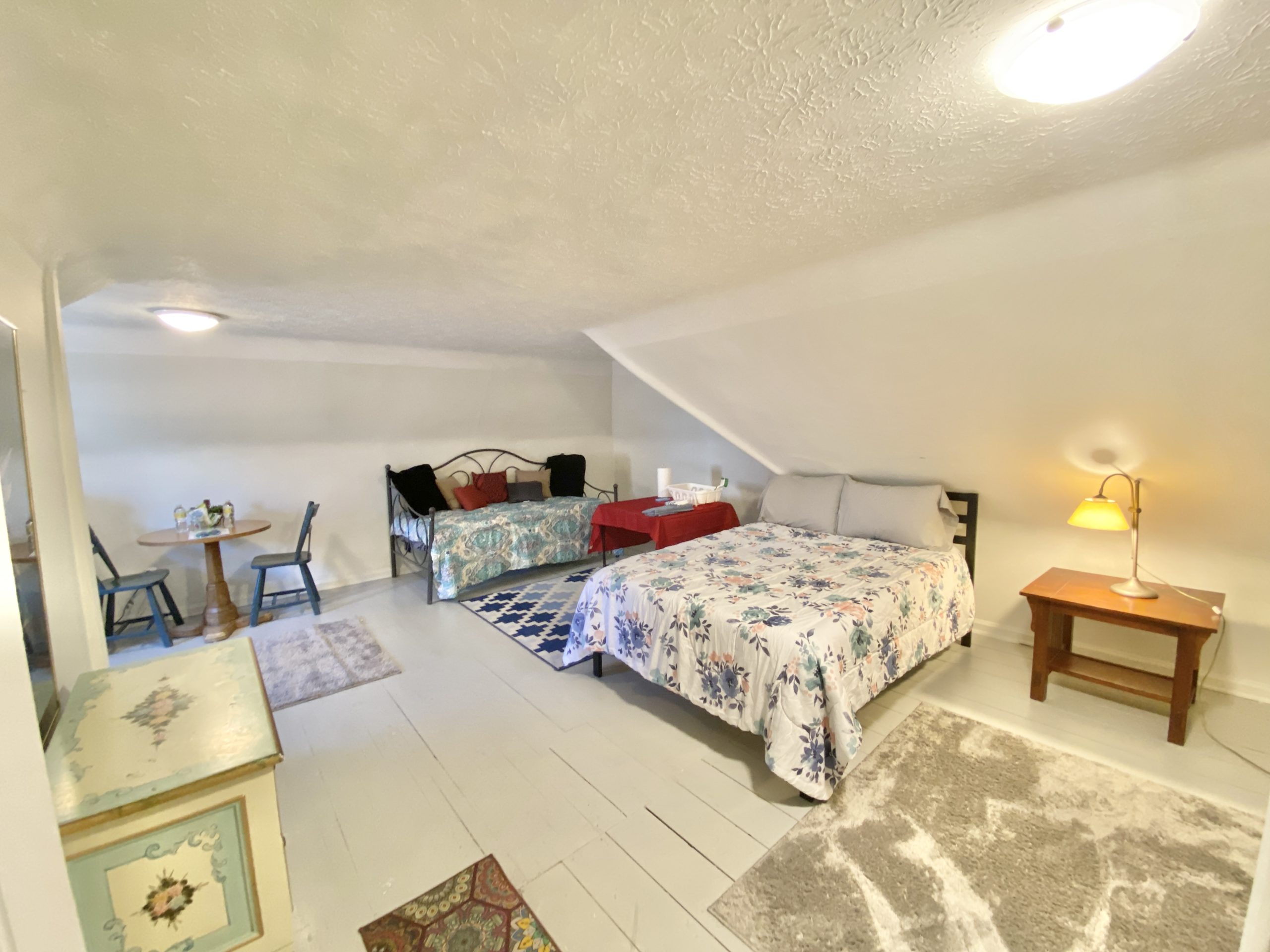 Shaker Heights, OH 44122