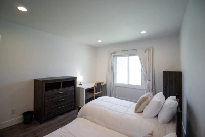  Los Angeles, CA 90047