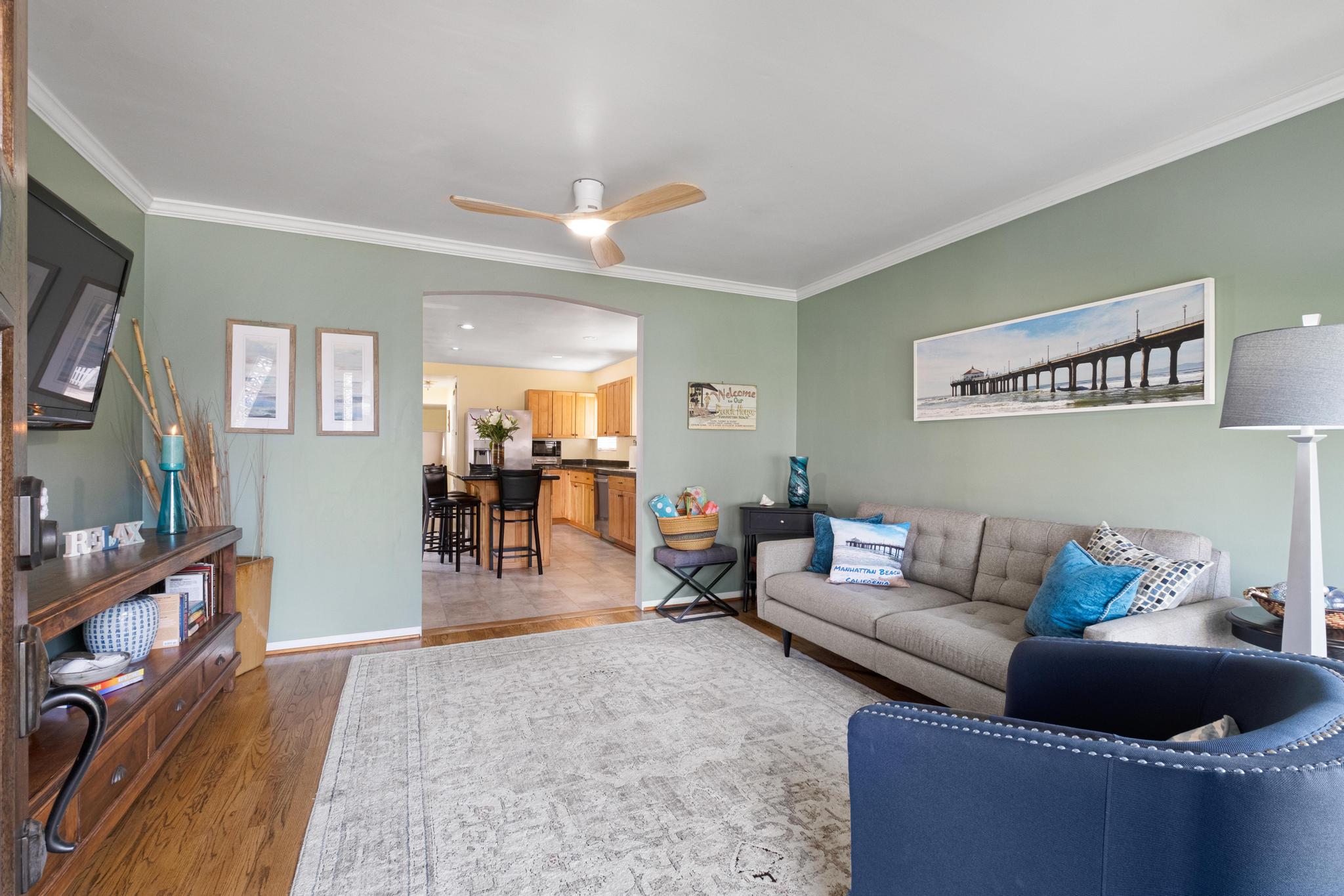 Manhattan Beach, CA 90266