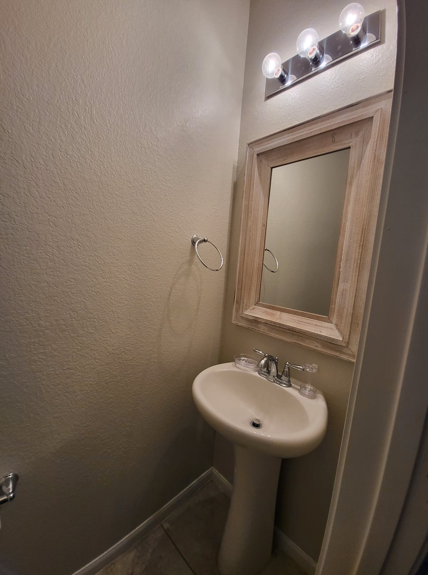 Round Rock, TX 78664