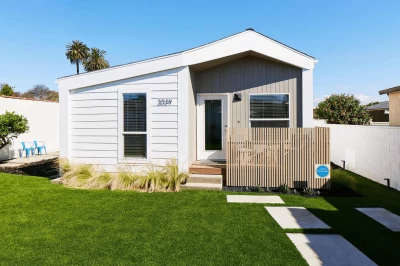  Los Angeles, CA 90047