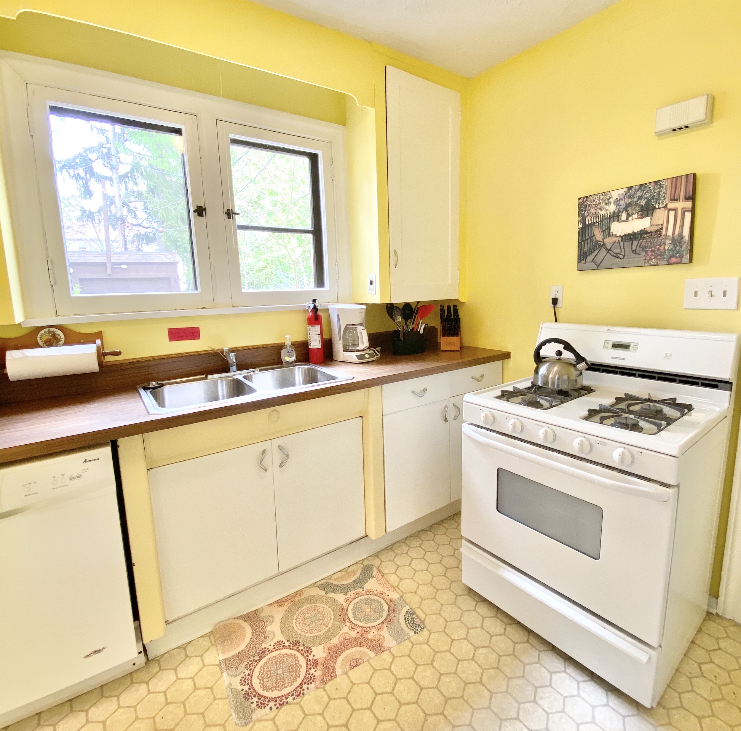 Shaker Heights, OH 44122