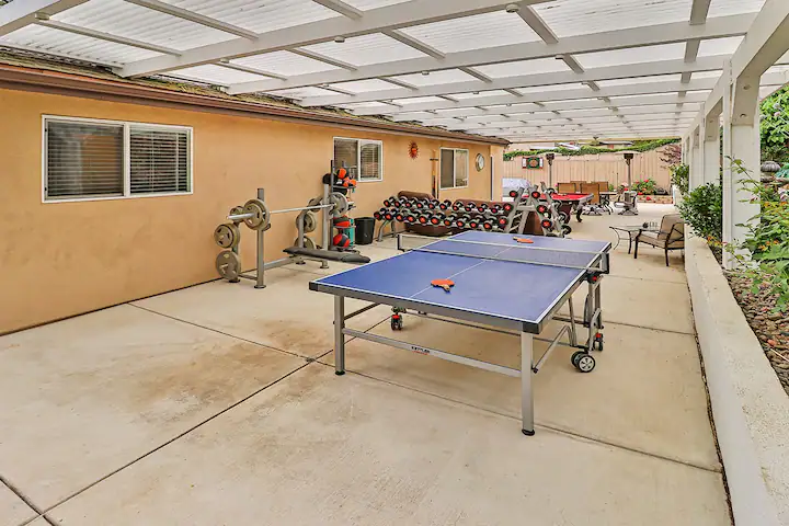 Thousand Oaks, CA 91320