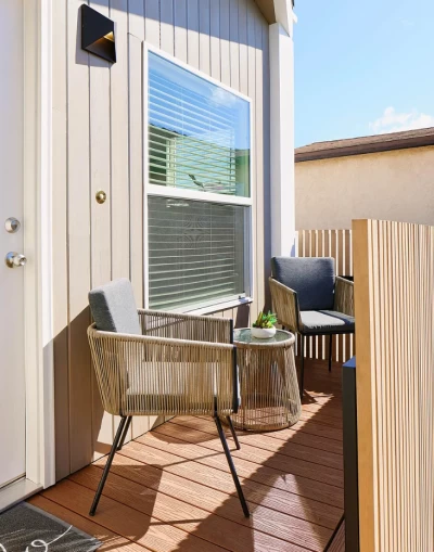  Los Angeles, CA 90047