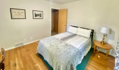 East Cleveland, OH 44112