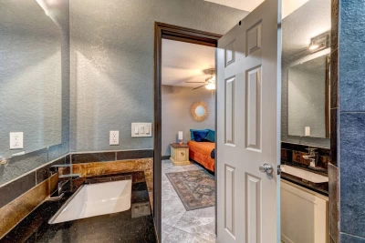 San Antonio, TX 78204