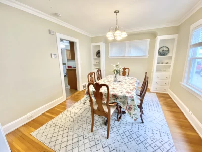 Cleveland Heights, OH 44121