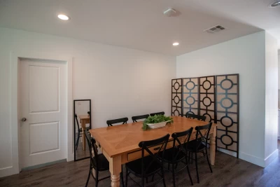  Los Angeles, CA 90047