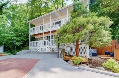 Gatlinburg, TN 37207