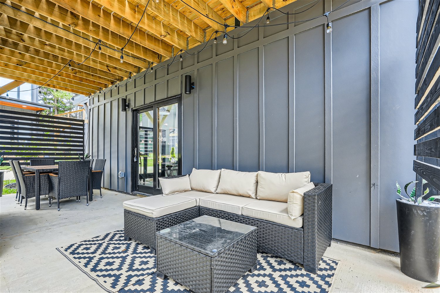 College Park, GA 30349