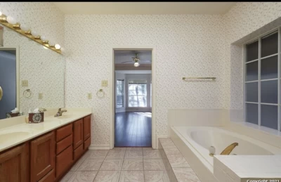 San Antonio, TX 78247