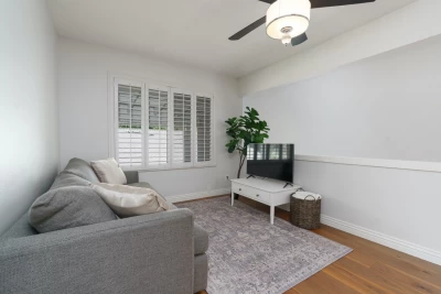 Santa Clarita, CA 91355