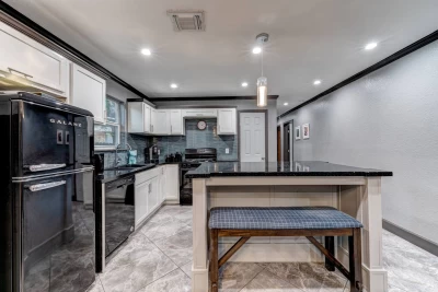 San Antonio, TX 78204