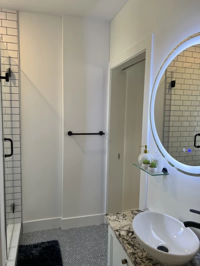 Philadelphia, PA 19132