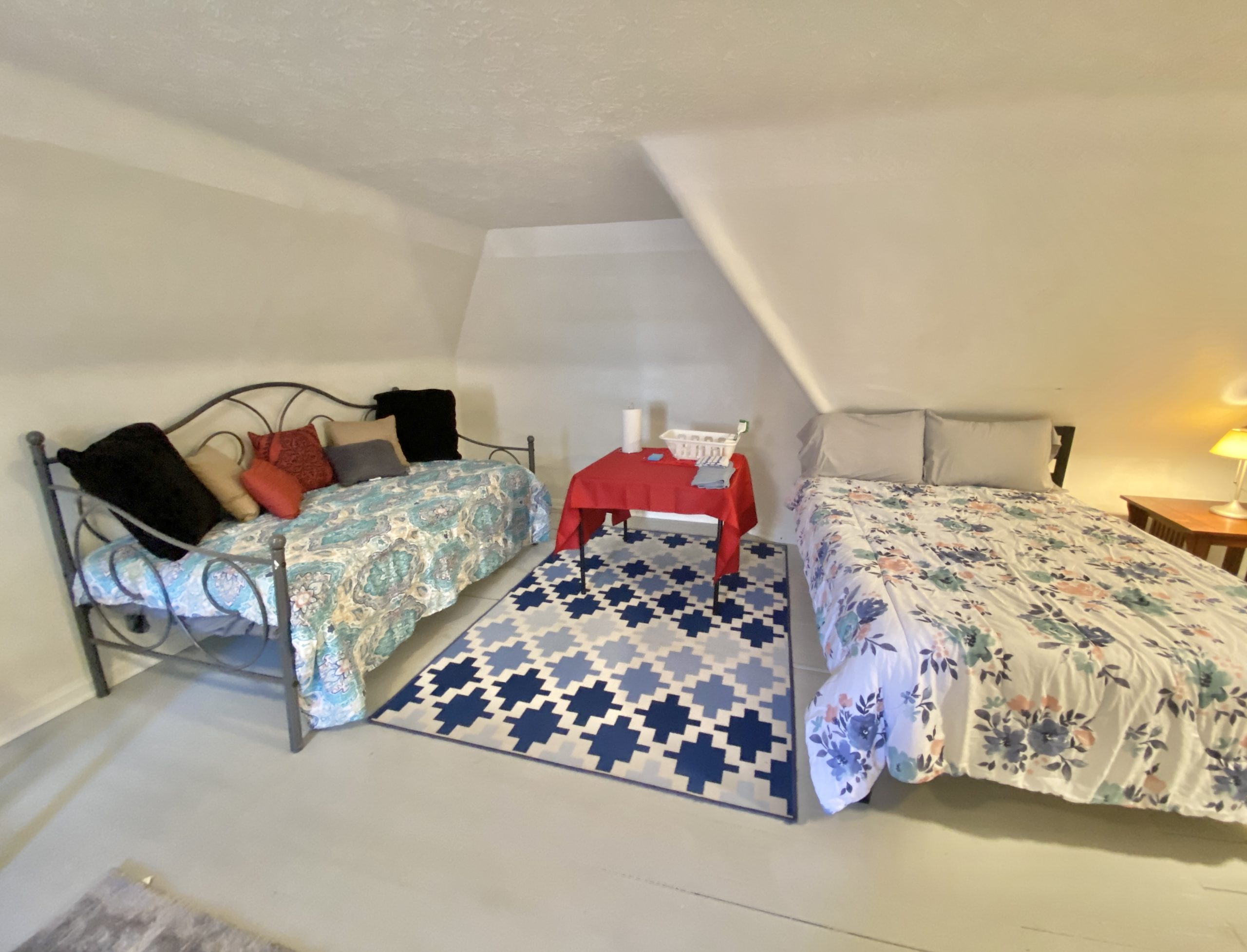 Shaker Heights, OH 44122