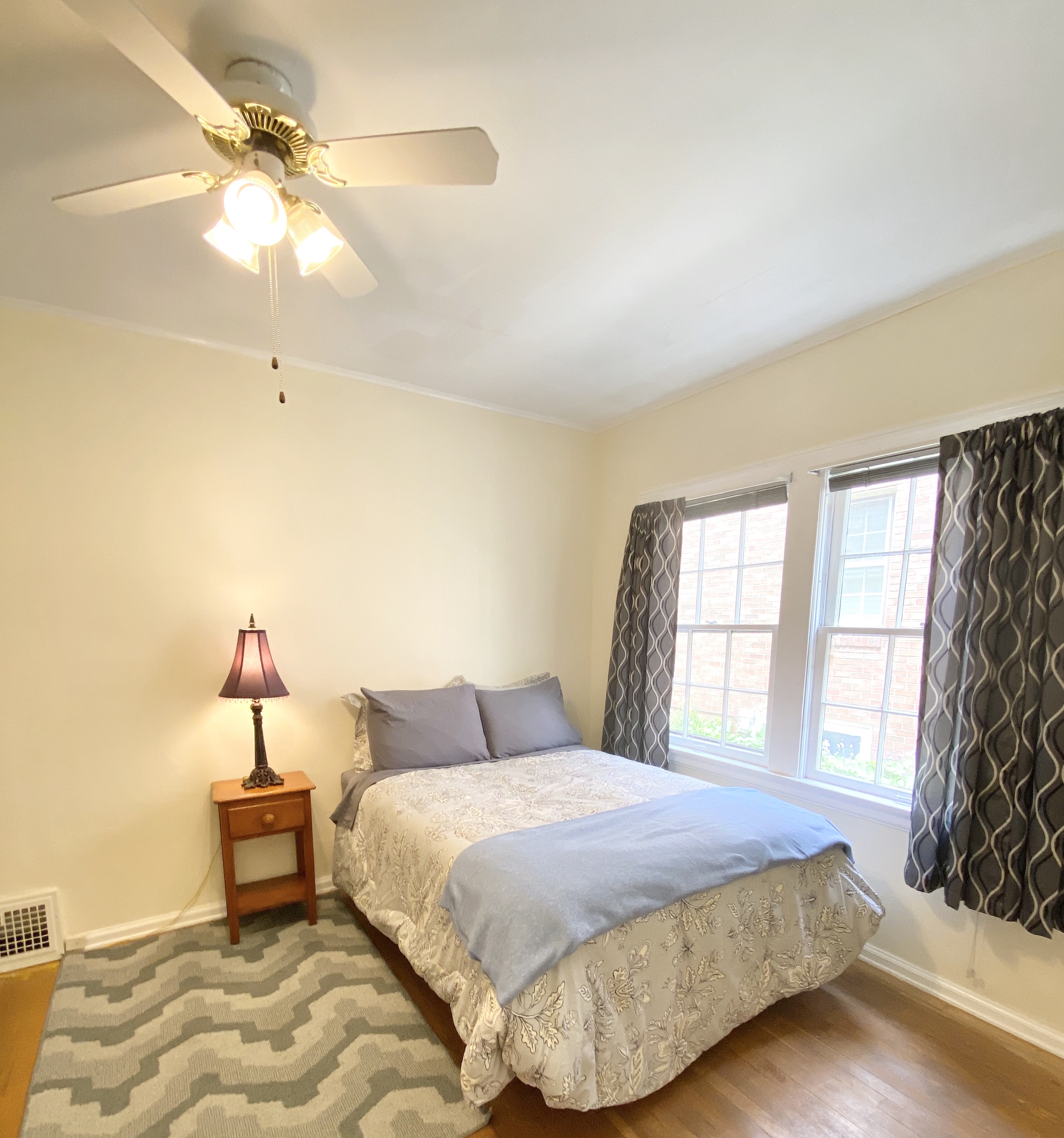 Shaker Heights, OH 44122