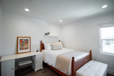  Los Angeles, CA 90047