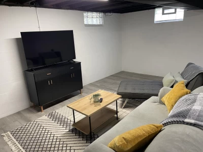 North Canton, OH 44720