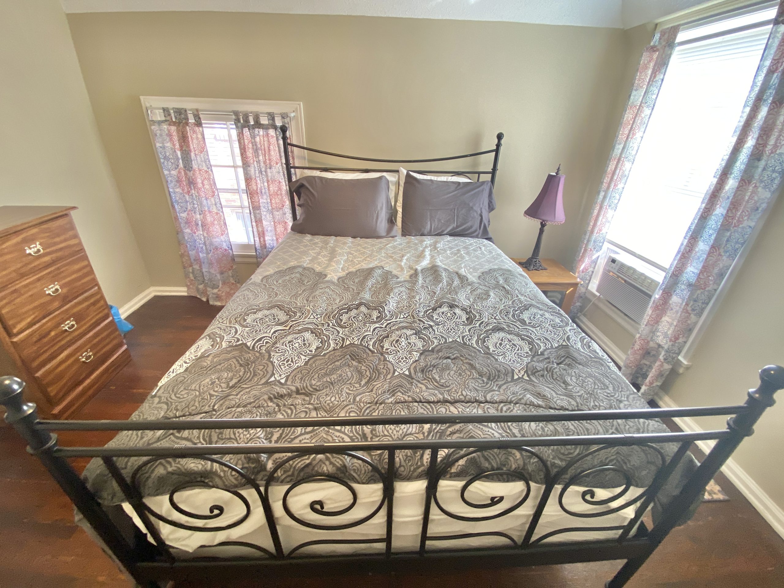 Shaker Heights, OH 44122