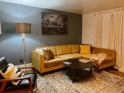 Pittsburgh, PA 15203