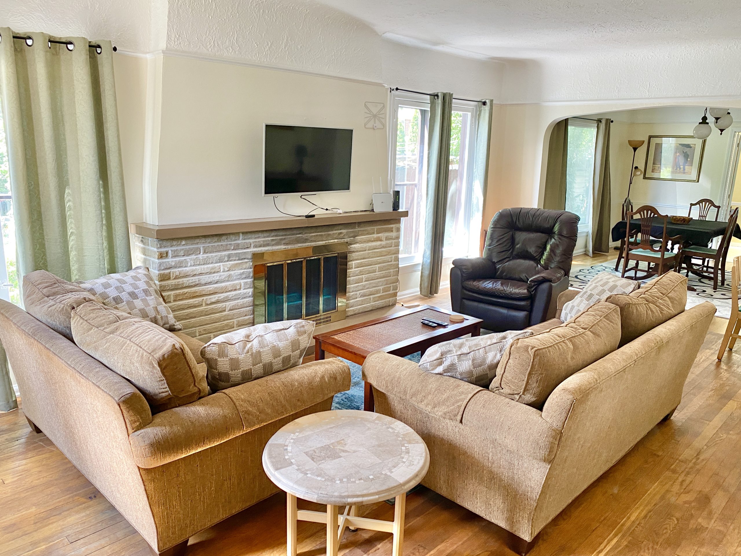 Shaker Heights, OH 44122