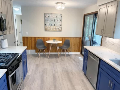 North Canton, OH 44720