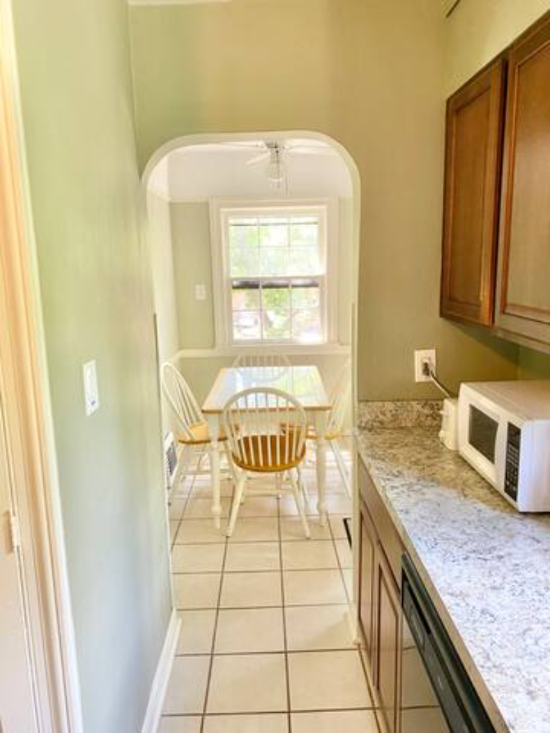 Shaker Heights, OH 44122